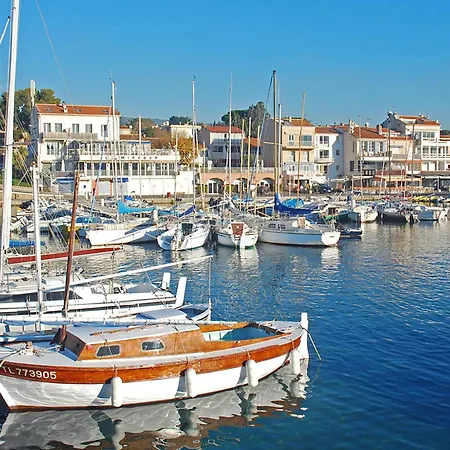 Les Trois A By Interhome Appartement Saint-Cyr-sur-Mer