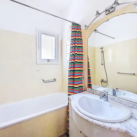 Les Trois A By Interhome Saint-Cyr-sur-Mer