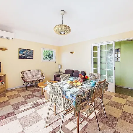 아파트 Les Trois A By Interhome *